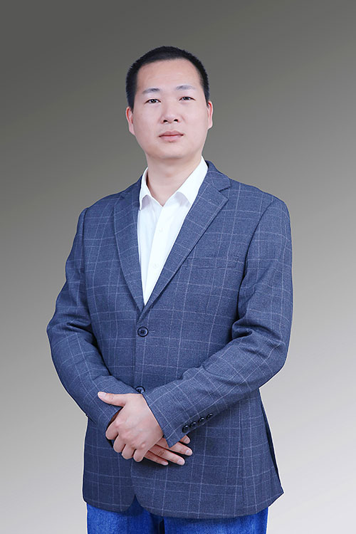 刘玉平