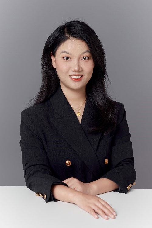 鲁伦慧